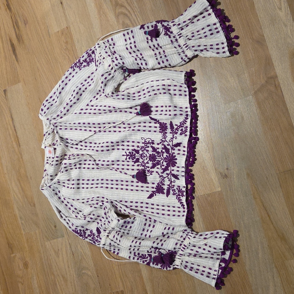Tessaora Spanish style top